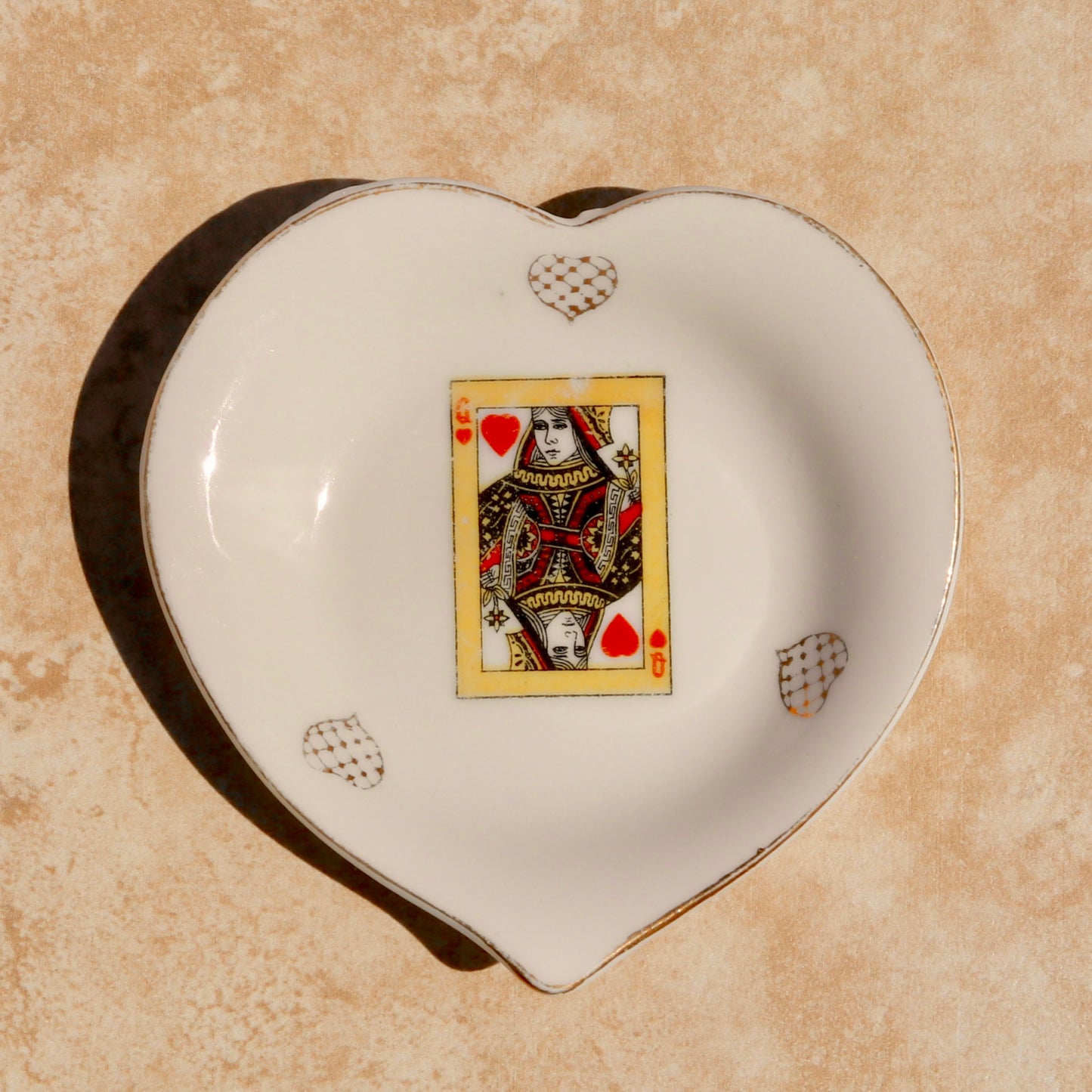 Queen of Hearts Dish