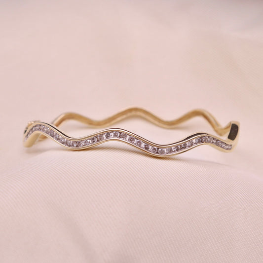 Wavy Diamond Tennis Bracelet